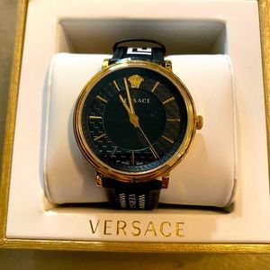 Men's V-Circle Gent Watch
